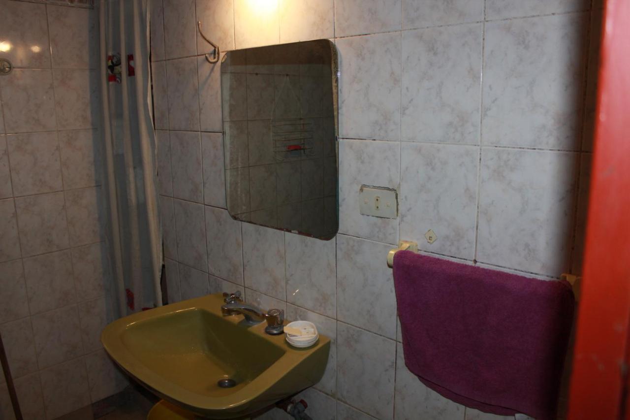 Hostel La Casa Del Patio Bb Bahia Blanca Luaran gambar